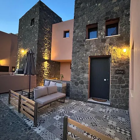 Golden Moments Luxury Stone A * Messaria (Santorini)