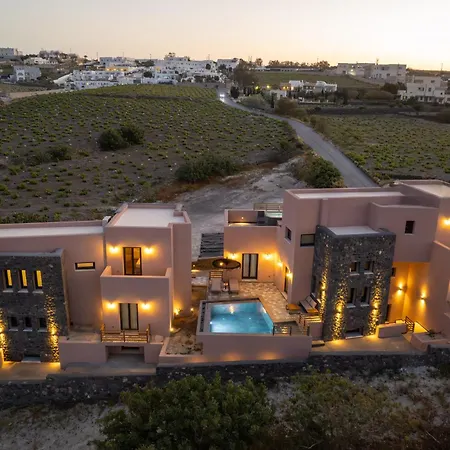 Golden Moments Luxury Stone A Messaria (Santorini)
