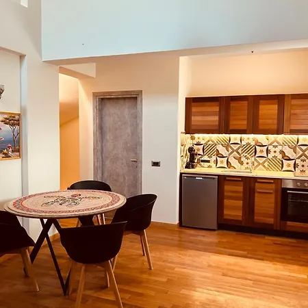 Golden Moments Luxury Stone A Messaria (Santorini)
