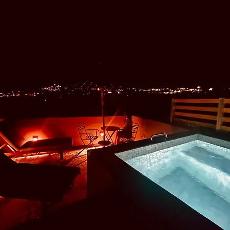 Aparthotel Golden Moments Luxury Stone A Mesariá